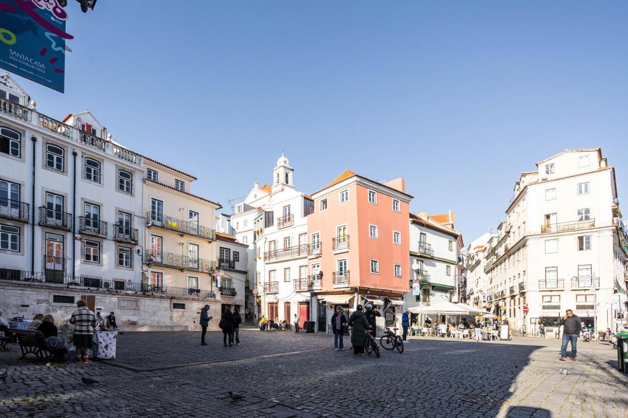 Апартаменты Alfama Chic Penabuquel Лиссабон Экстерьер фото